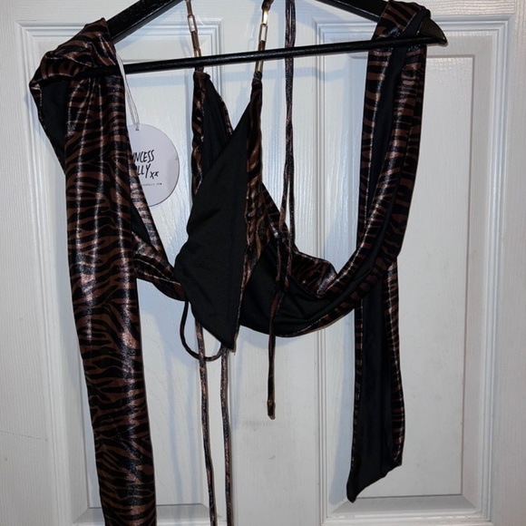 NWT PRINCESS POLLY Dance Until Dawn Tiger Print Crop Top Halter Chain Strap Sz 4 - Picture 11 of 11